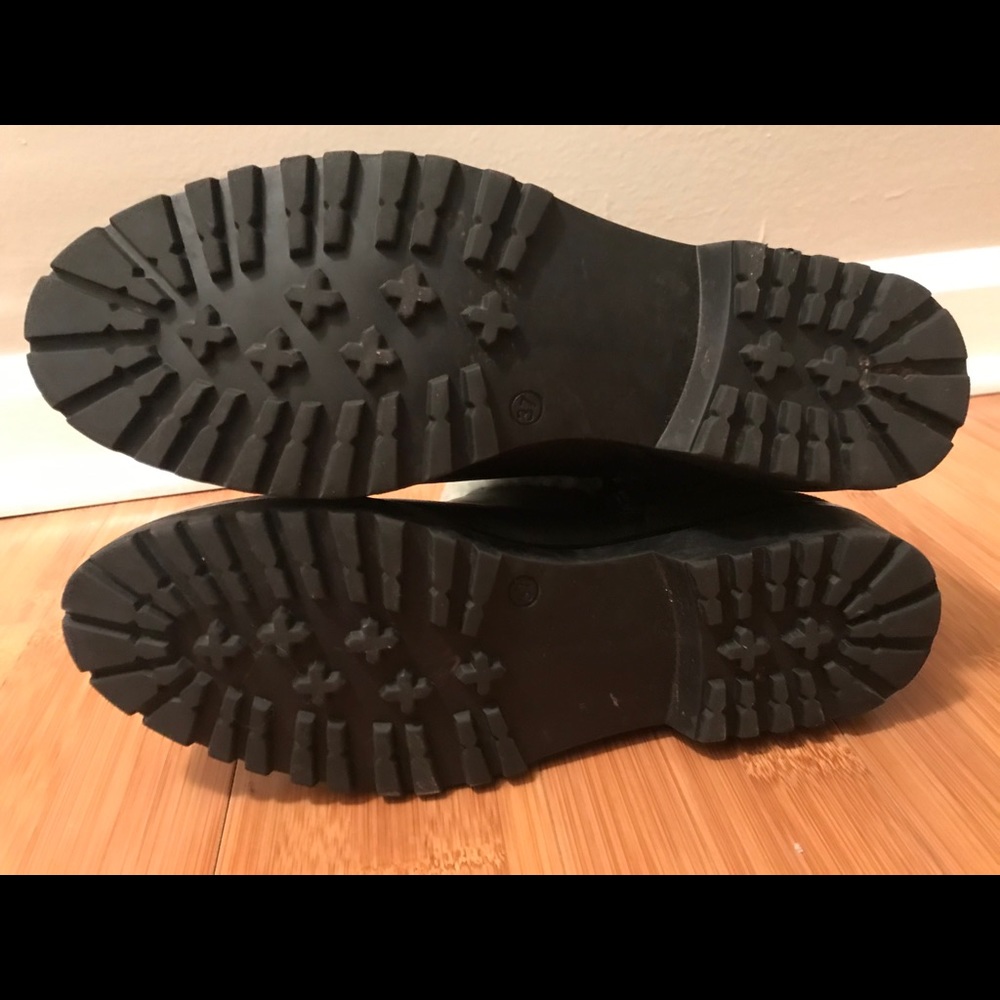 Alba Boots - Picture 2 of 10